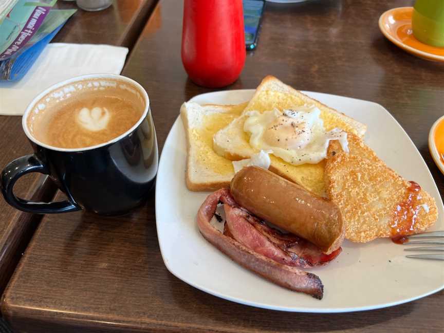 Dome Cafe & Bar, Mossburn, New Zealand