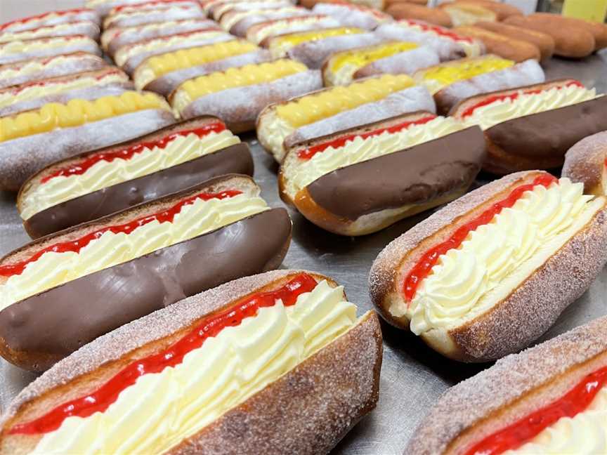 East Coast Bakery, Murrays Bay, New Zealand