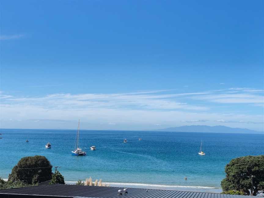 Escape Bar, Oneroa, New Zealand