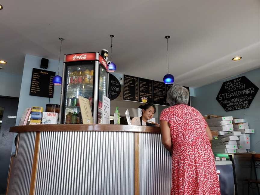 Fedup Restaurant and Takeaway, Paraparaumu Beach, New Zealand