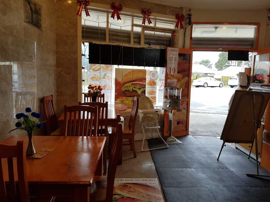 Halal Fish& Chips ,Nana's Fish House, Mount Roskill, New Zealand