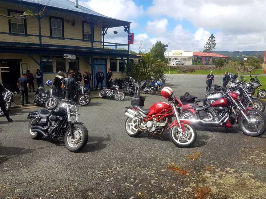 Hukerenui Hotel, Hukerenui, New Zealand