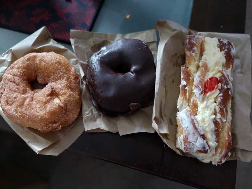 Lucky Bakery, Henderson, New Zealand