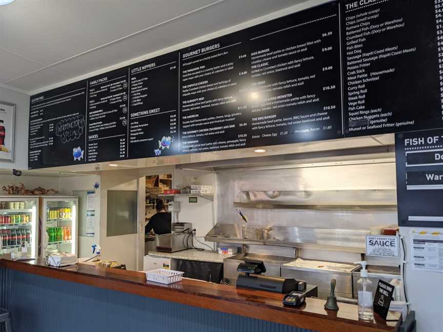 Maclean Street Fish Supply, Paraparaumu Beach, New Zealand