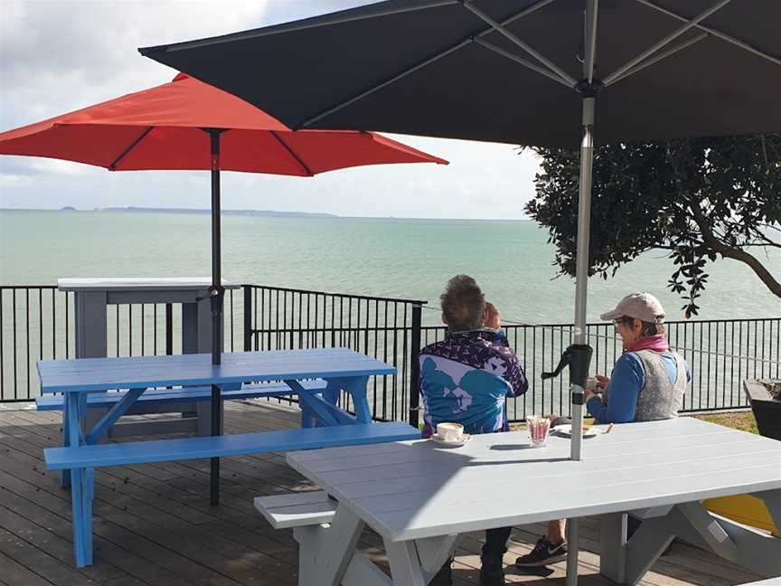 Maketu Beachside Cafe & Restaurant, Papamoa Beach, New Zealand