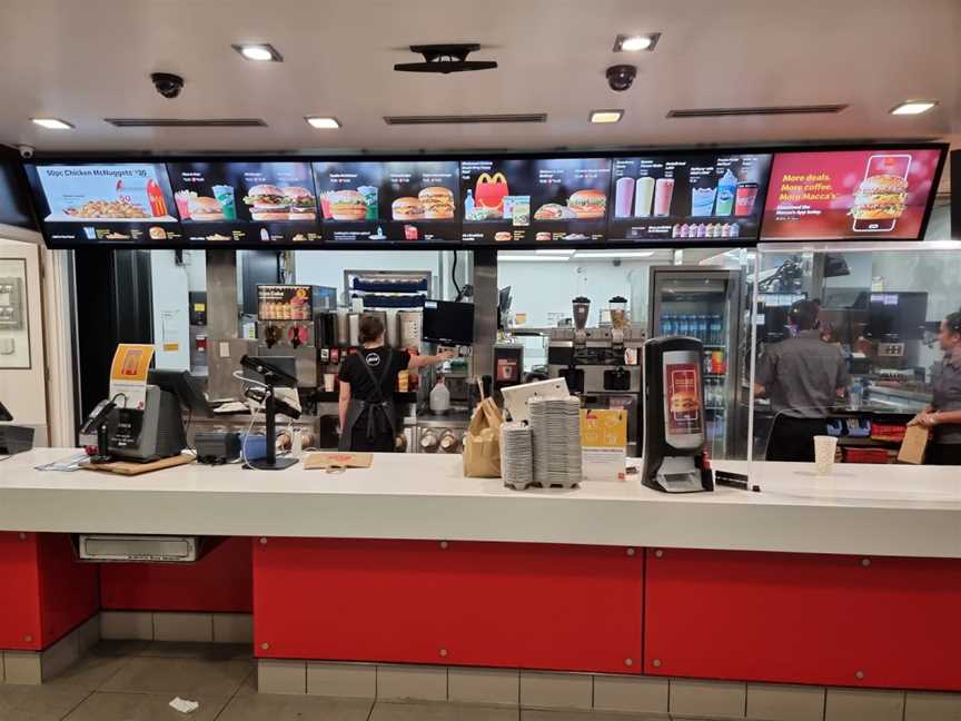 McDonald's Basin Reserve, Mount Cook, New Zealand