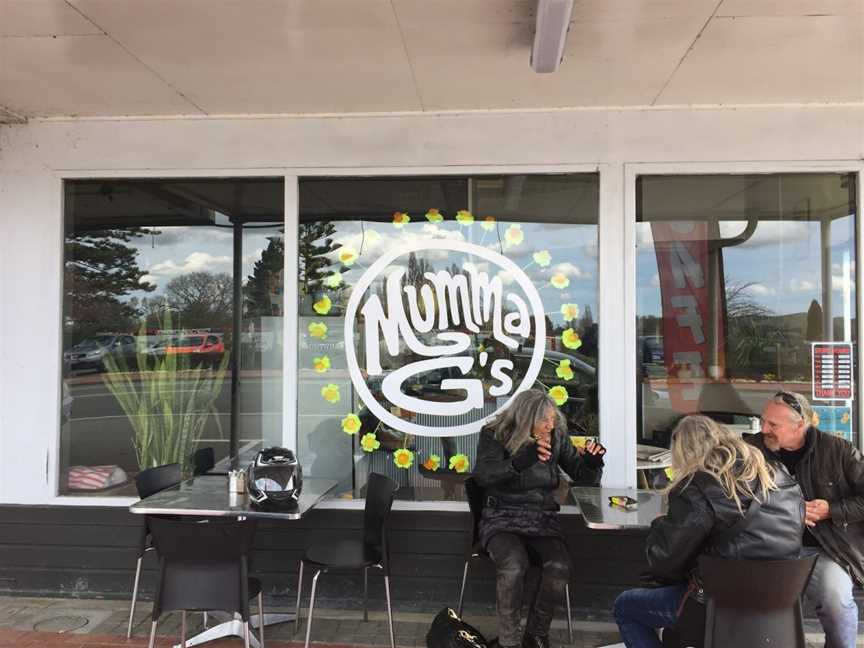 Mumma G's cafe and bakehouse, Waipawa, New Zealand