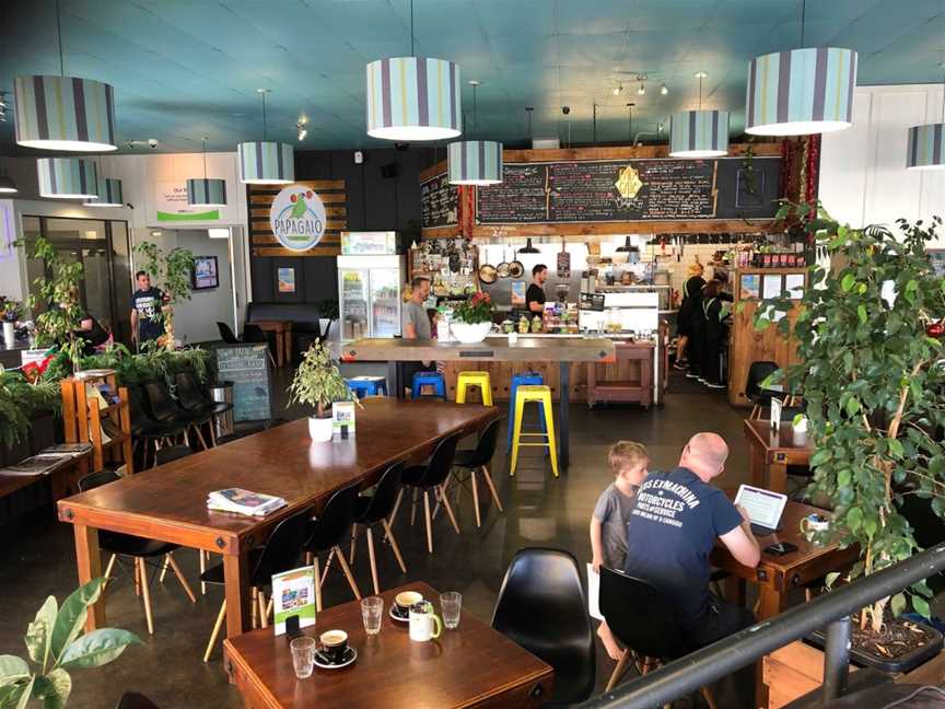 Papagaio Health Cafe, Morningside, New Zealand