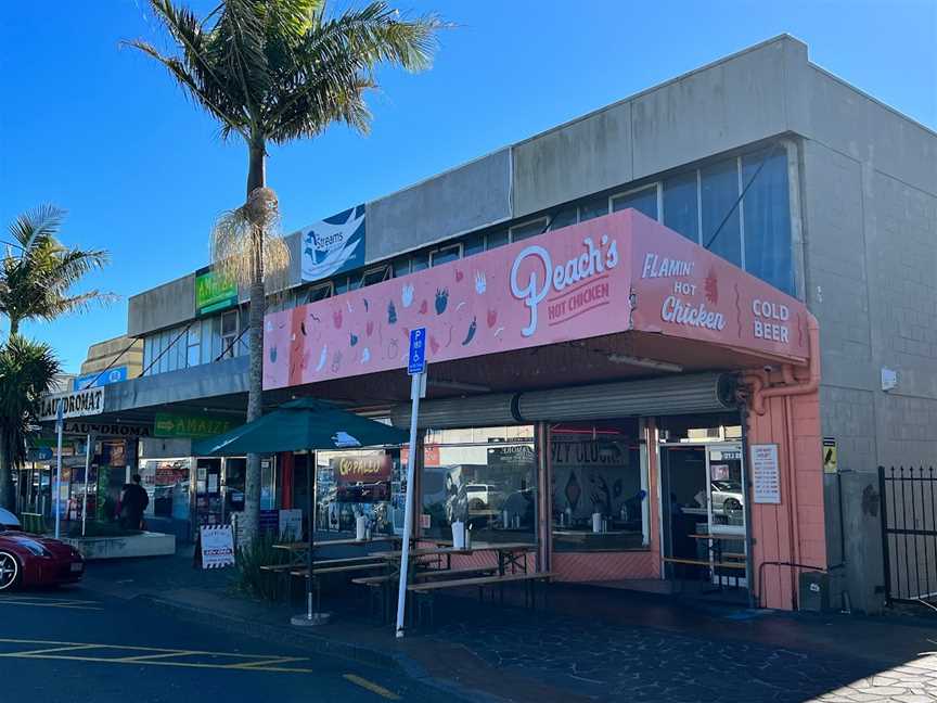 Peach’s Hot Chicken, Panmure, New Zealand