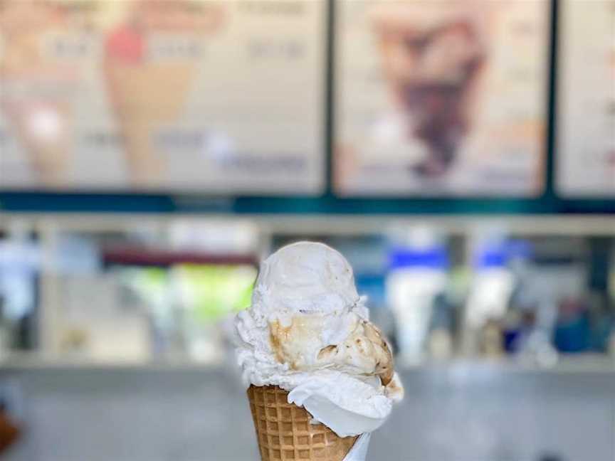 Penguino Ice Cream, Browns Bay, New Zealand