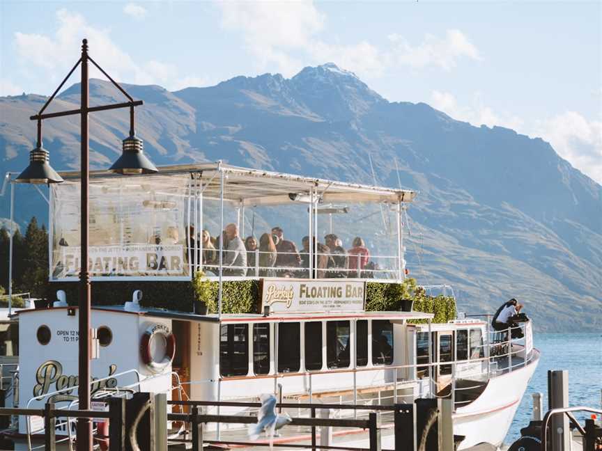 Perky's - Floating Bar Queenstown, Queenstown, New Zealand