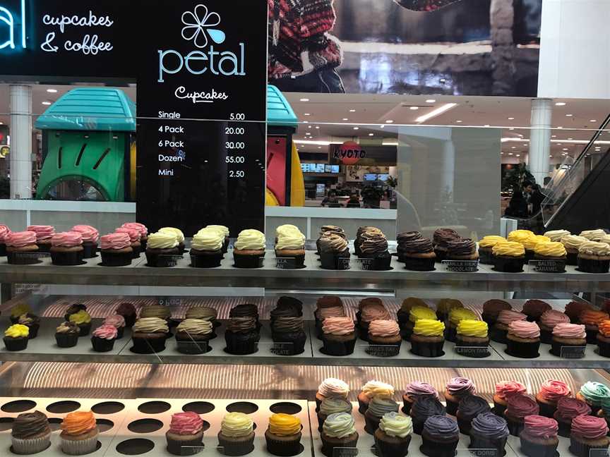 Petal Cupcakes and Coffee, Glenfield, New Zealand