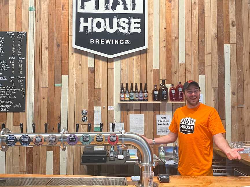 PhatHouse Brewing Co., Haruru, New Zealand