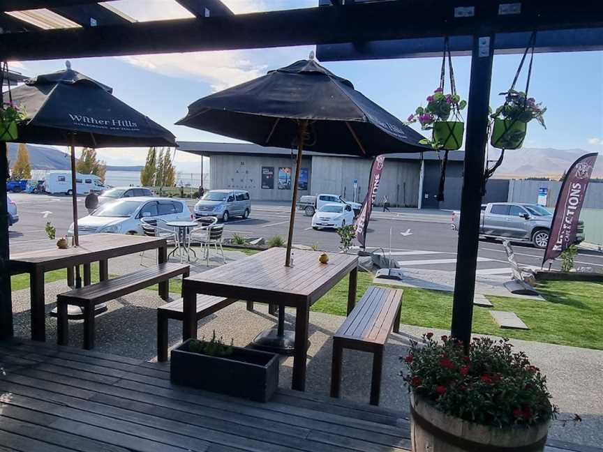 Reflections Cafe & Restaurant, Lake Tekapo, New Zealand