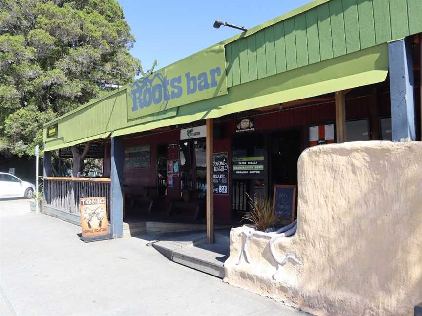 Roots Bar, Takaka, New Zealand