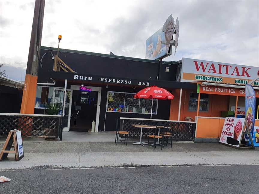 Ruru Coffee Bar, Waitakaruru, New Zealand