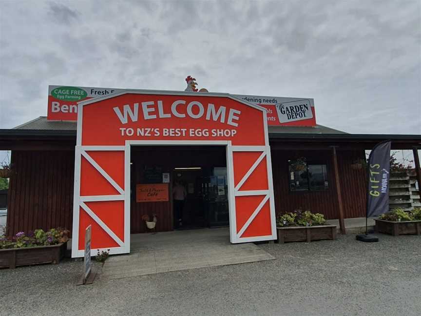 Salt And Pepper Cafe, Levin, New Zealand