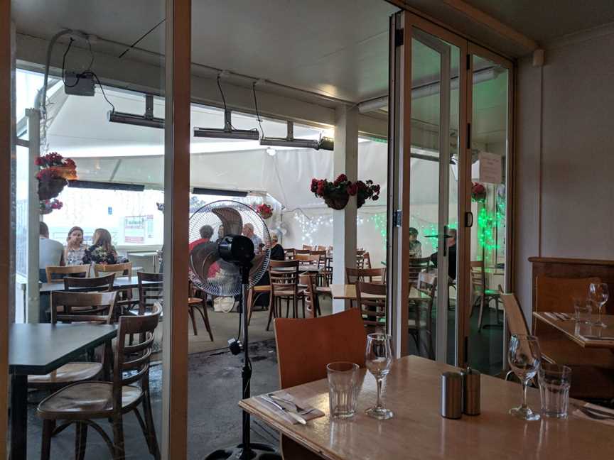 Scalini's Italian Restaurant & Pizzeria, Saint Heliers, New Zealand