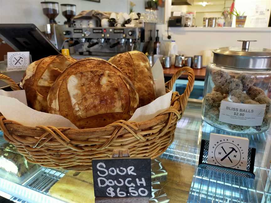 The Hammer & Nail Bakery & Cafe, Wanaka, New Zealand