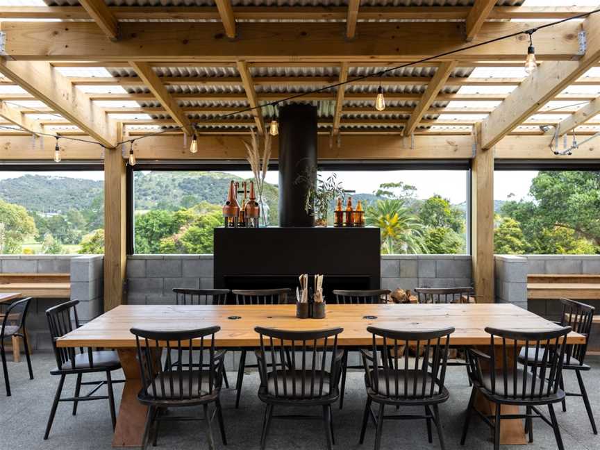 The Heke Kitchen, Brewery & Distillery, Onetangi, New Zealand