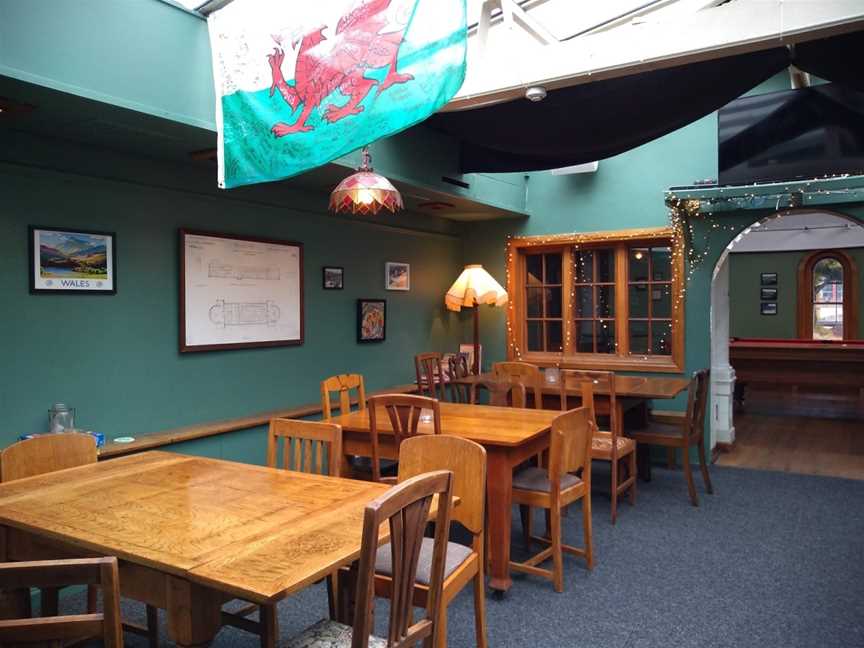 The Welsh Dragon Bar, Mount Victoria, New Zealand