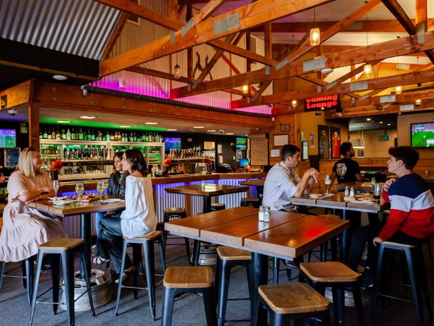 Top Hut Bar & Bistro, Twizel, New Zealand