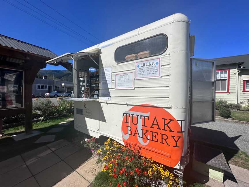 Tutaki Bakery, Murchison, New Zealand