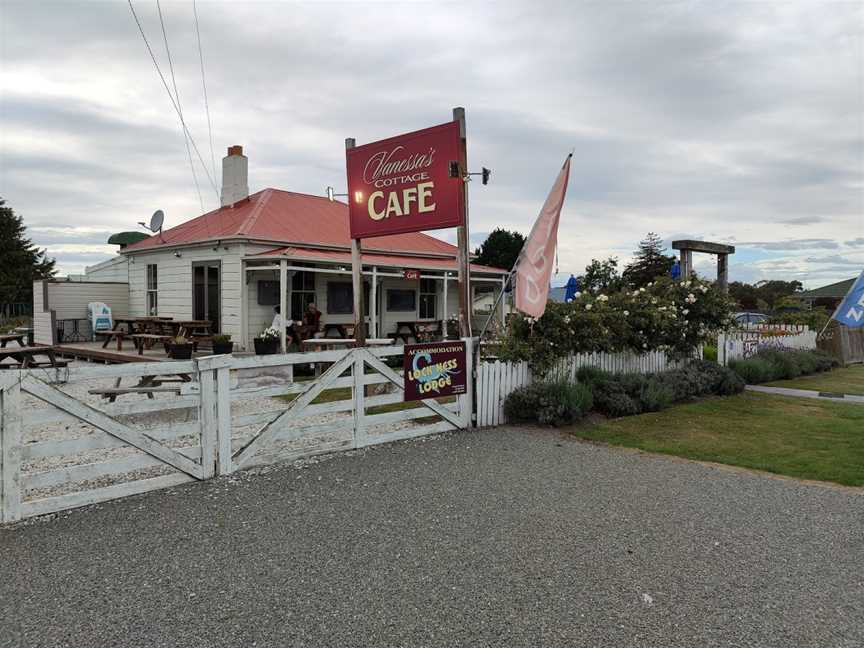 Vanessa's Cottage Cafe, Hampden, New Zealand