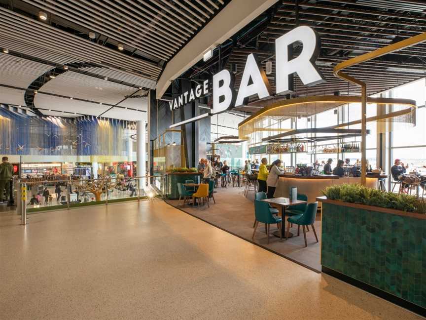 Vantage Bar, Auckland Airport, New Zealand