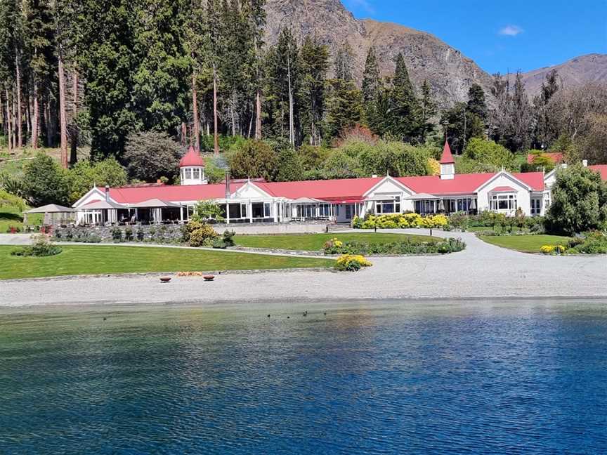 Walter Peak High Country Farm - RealNZ, Queenstown, New Zealand