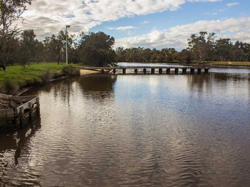 Point Reserve, Local Facilities in Bassendean