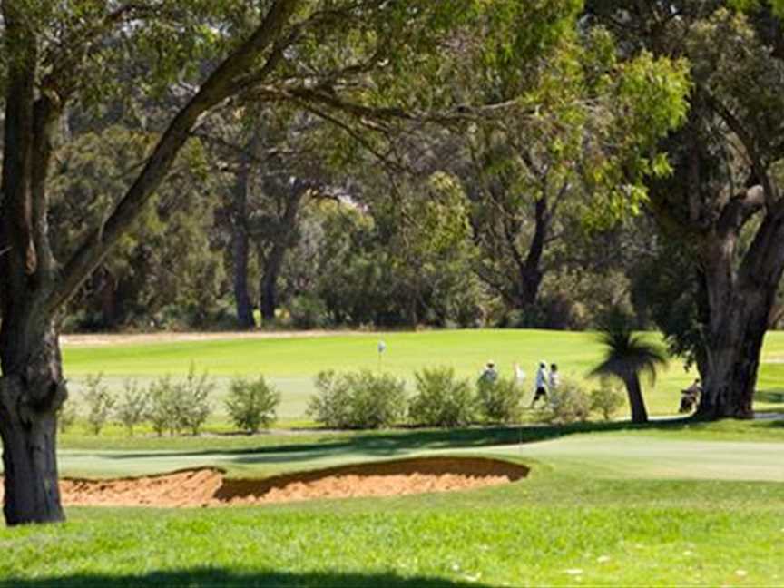 Wembley Golf Course, Local Facilities in Wembley Downs