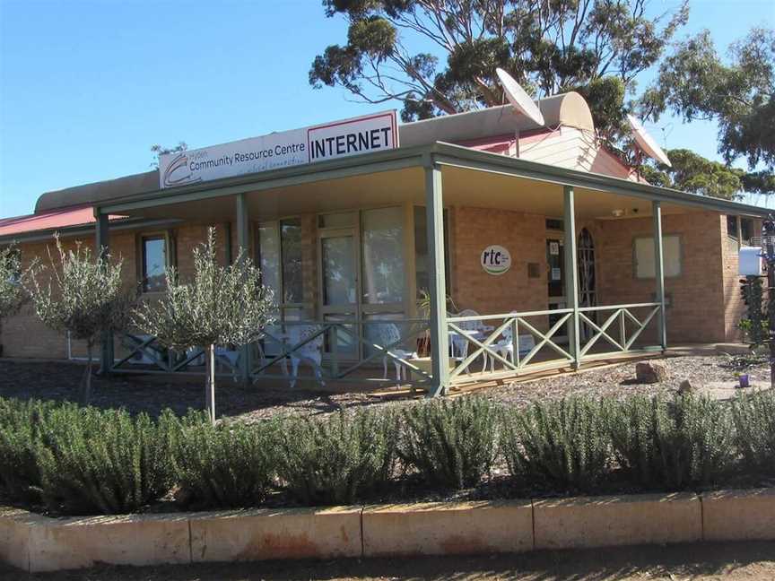 Hyden Community Resource Centre, Local Facilities in Hyden