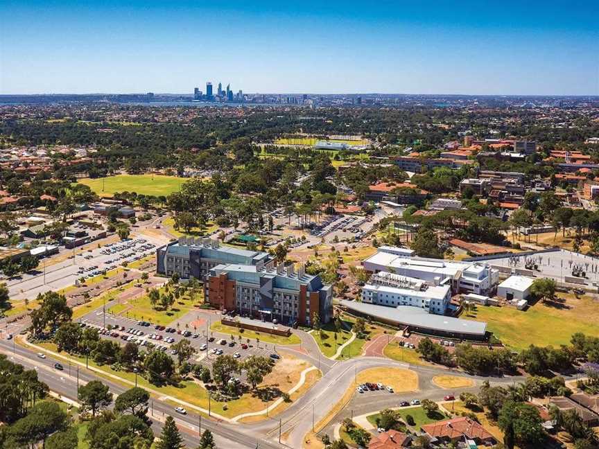 Curtin University, Local Facilities in Bentley