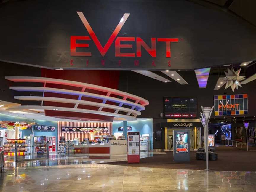 Event Cinemas Innaloo, Local Facilities in Innaloo