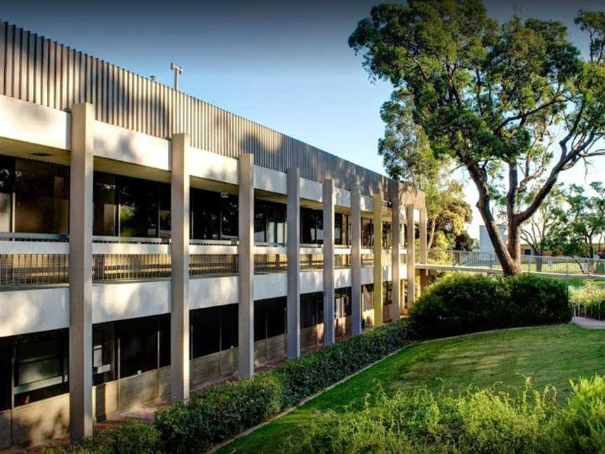 Wanneroo Community Centre, Local Facilities in Wanneroo