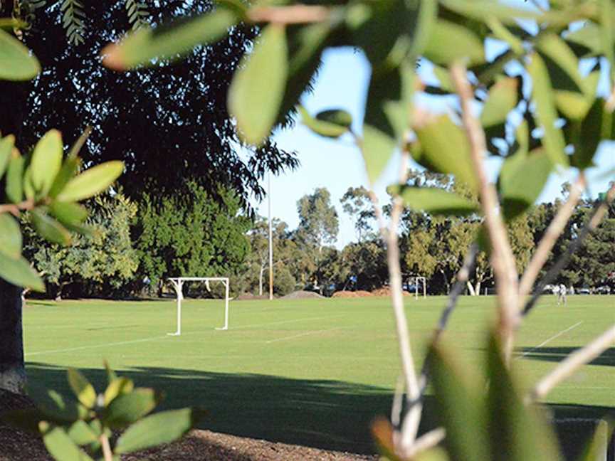 Rosalie Park, Local Facilities in Shenton Park