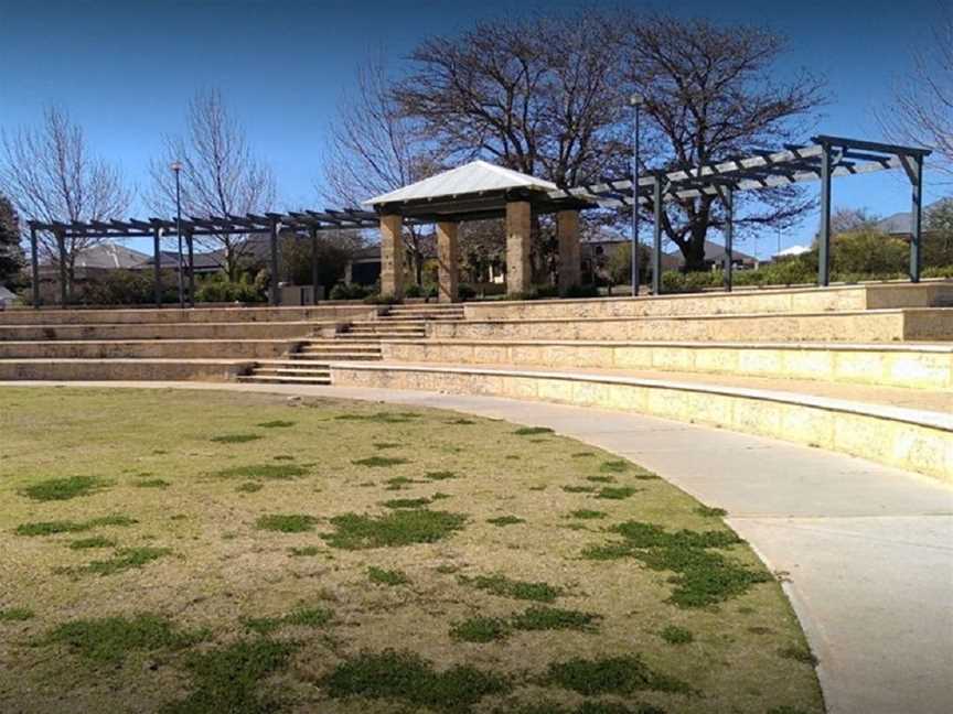 Amery Park, Local Facilities in Hocking