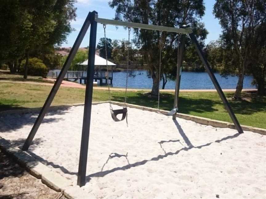 Broadview Park, Local Facilities in Landsdale