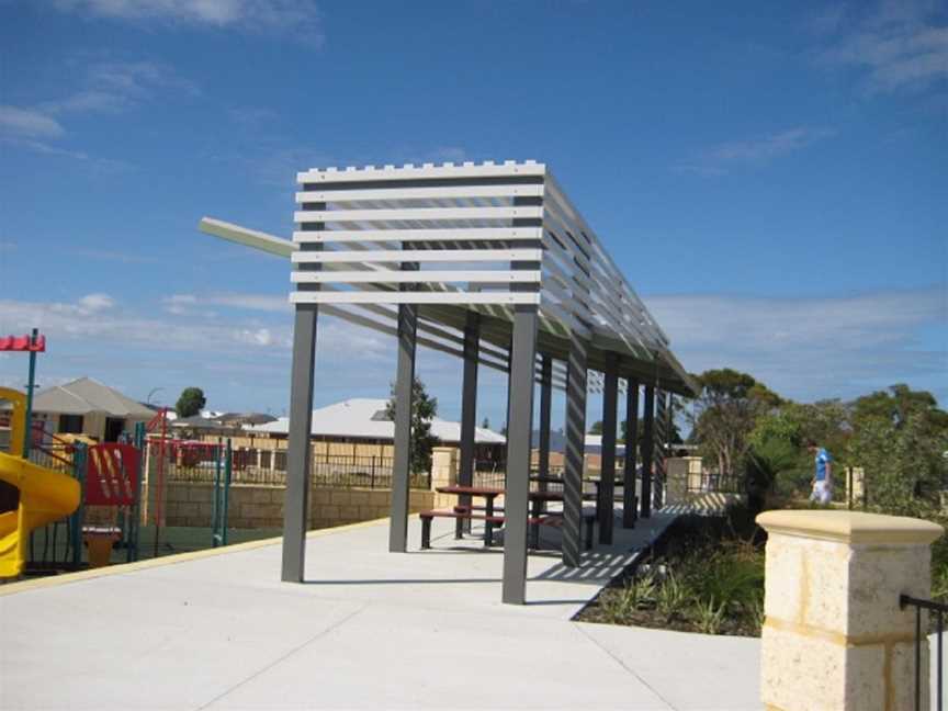 Ripplevale Park, Local Facilities in Carramar