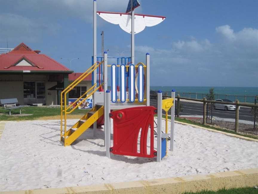 Picnic Cove, Local Facilities in Yanchep