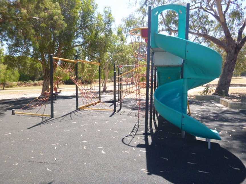 Banyandah Park, Local Facilities in Wanneroo