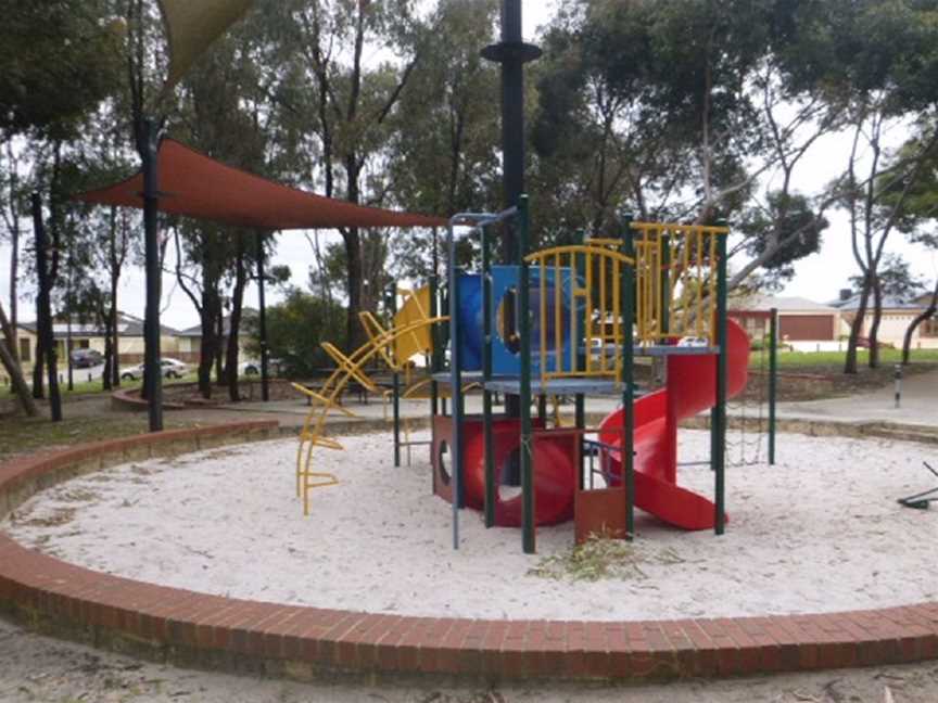 Tandara Park, Local Facilities in Tapping