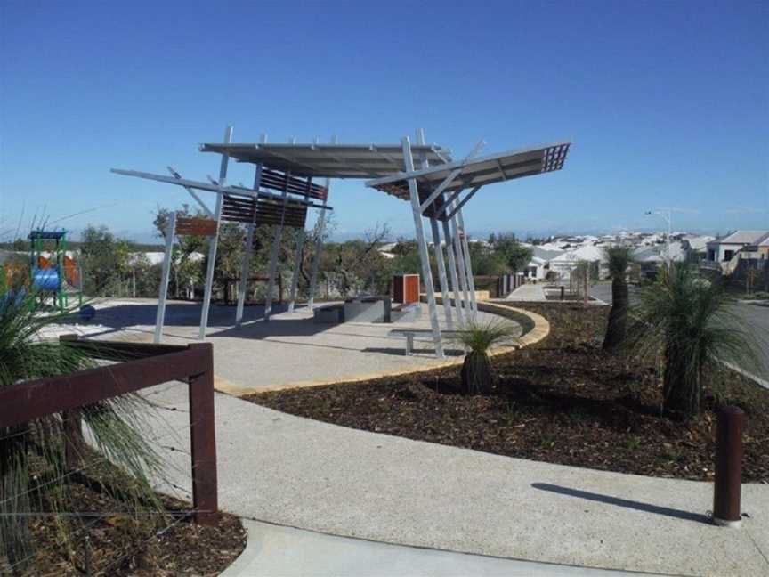 Windlass Park, Local Facilities in Alkimos