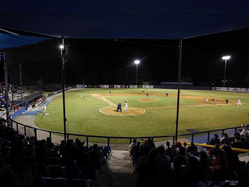 Perth Harley-Davidson Baseball Park, Local Facilities in Thornlie