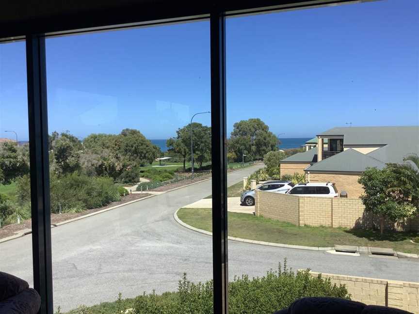 Fabulous Sea Views Mindarie, Local Facilities in Mindarie