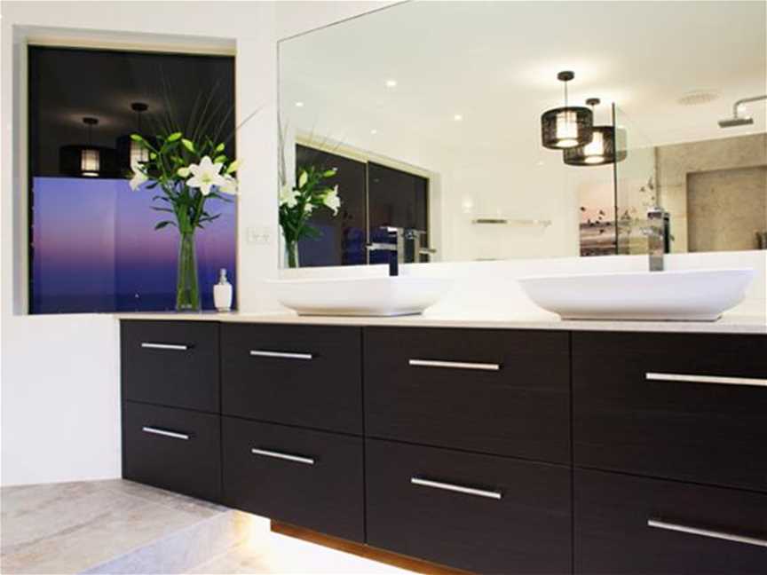 Sorrento Bathroom, Residential Designs in Quinns Rocks