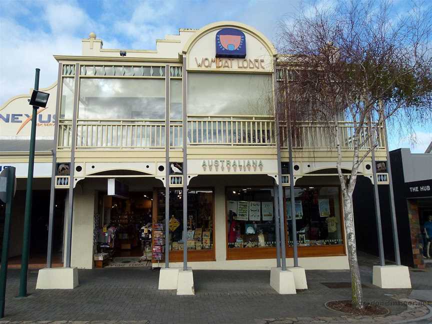 Wombat Lodge Albany, Shopping in Albany