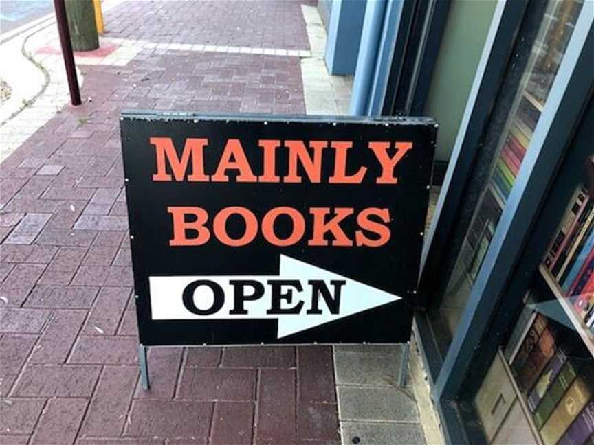 Mainly Books, Shopping in Northbridge