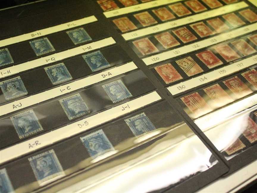 Faldor Stamps, Shopping in Subiaco